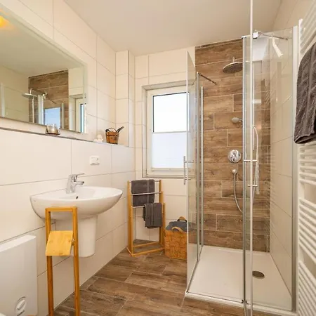 شقة 3 Im Eg Haus Stranddistel, Komfortable Fur 2 Personen In زنغست